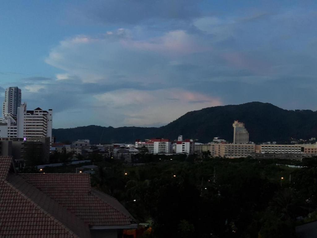 Ilmare Patong Place Екстер'єр фото