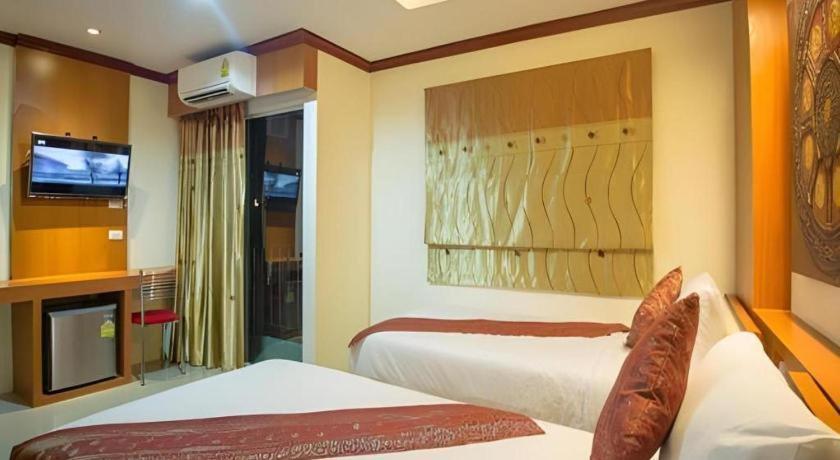 Ilmare Patong Place Екстер'єр фото
