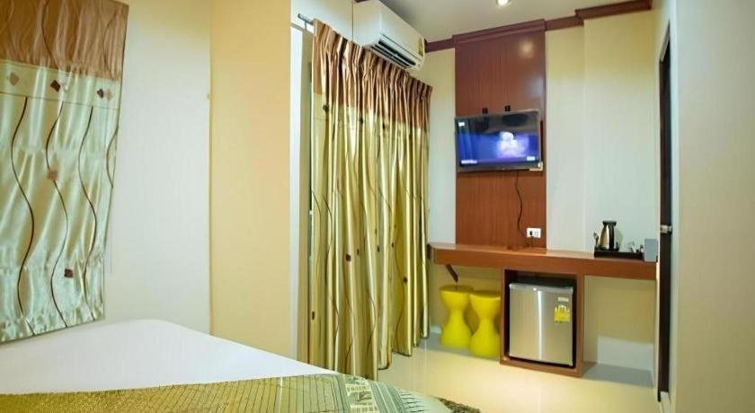 Ilmare Patong Place Екстер'єр фото