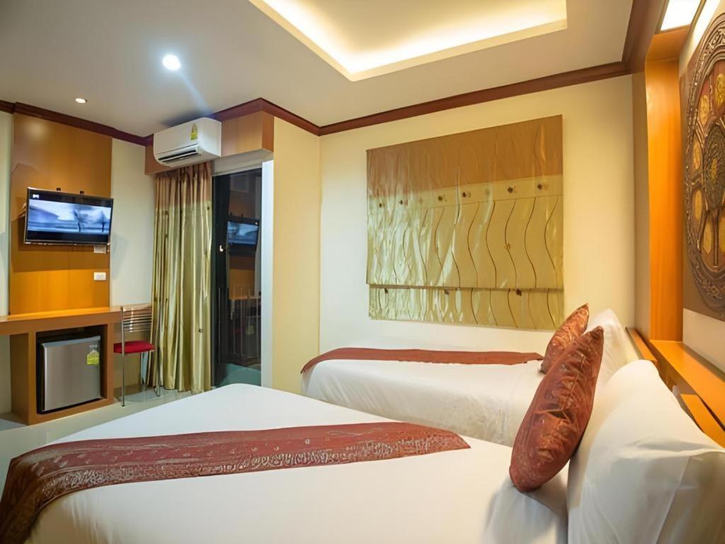 Ilmare Patong Place Екстер'єр фото
