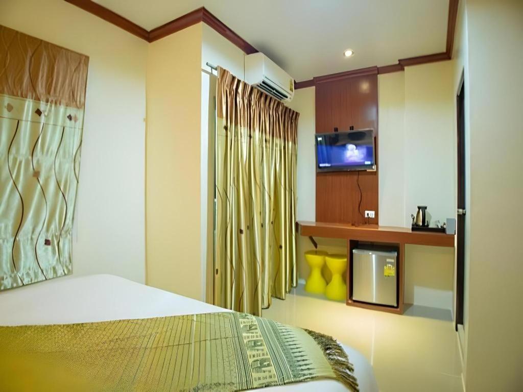 Ilmare Patong Place Екстер'єр фото
