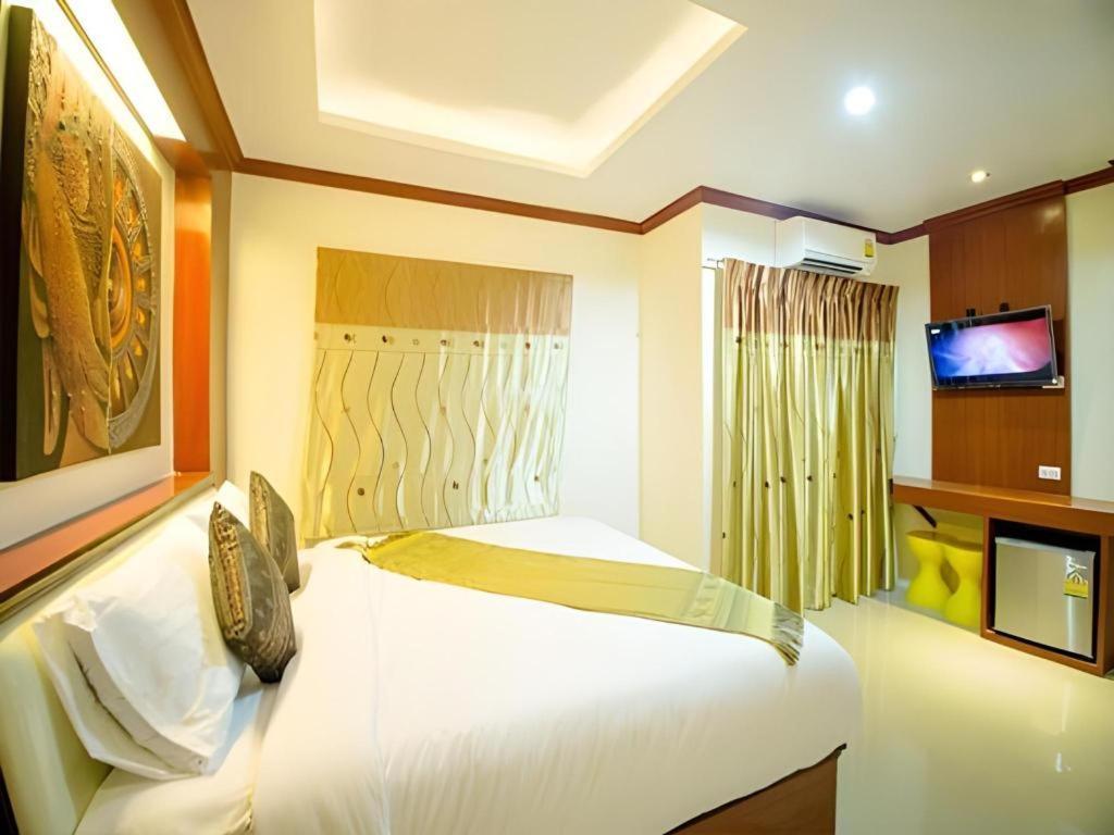 Ilmare Patong Place Екстер'єр фото